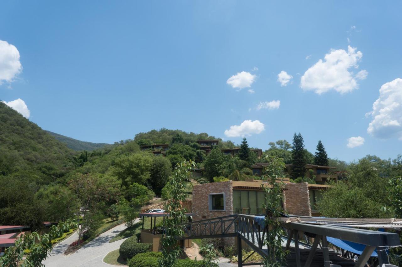 Отель Gamma Monterrey Rincon De Santiago Сантьяго Экстерьер фото