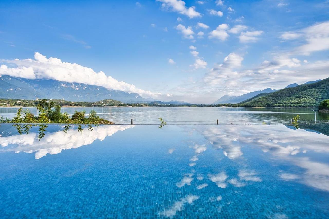 Отель Gamma Monterrey Rincon De Santiago Сантьяго Экстерьер фото